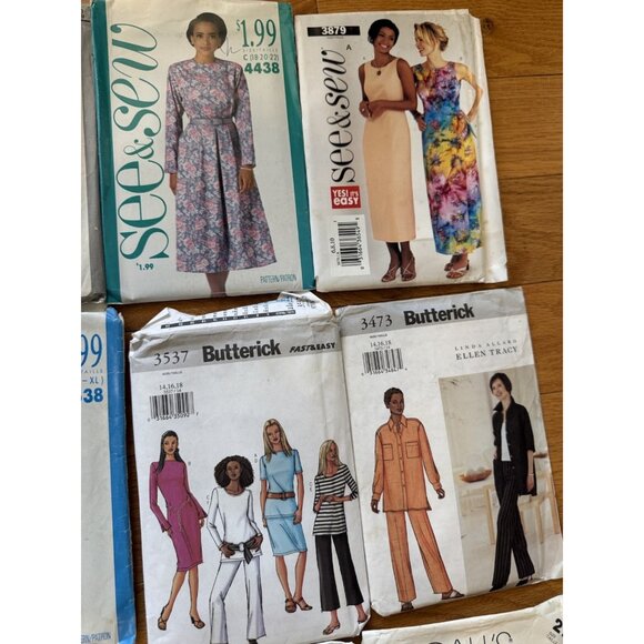 Lot Of 15 Vintage McCall Simplicity Clothing Patterns Sizes 14-22 - Picture 4 of 16